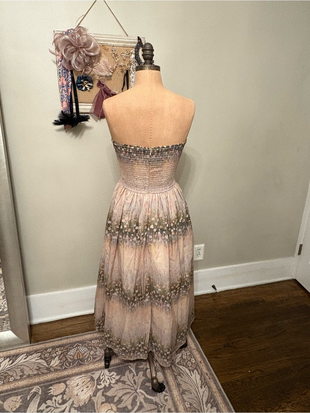 Entro Genevieve Beige Floral Strapless Midi Dress - Picture 6 of 10